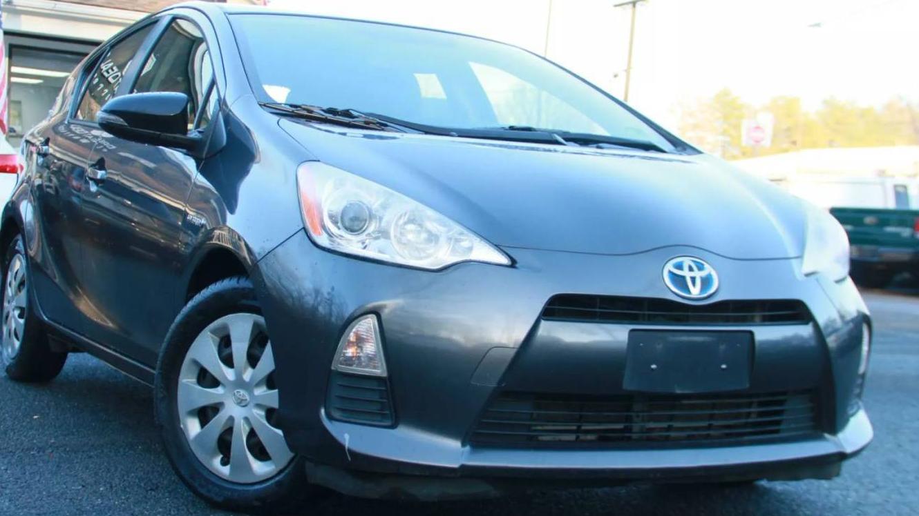 TOYOTA PRIUS C 2013 JTDKDTB30D1550045 image